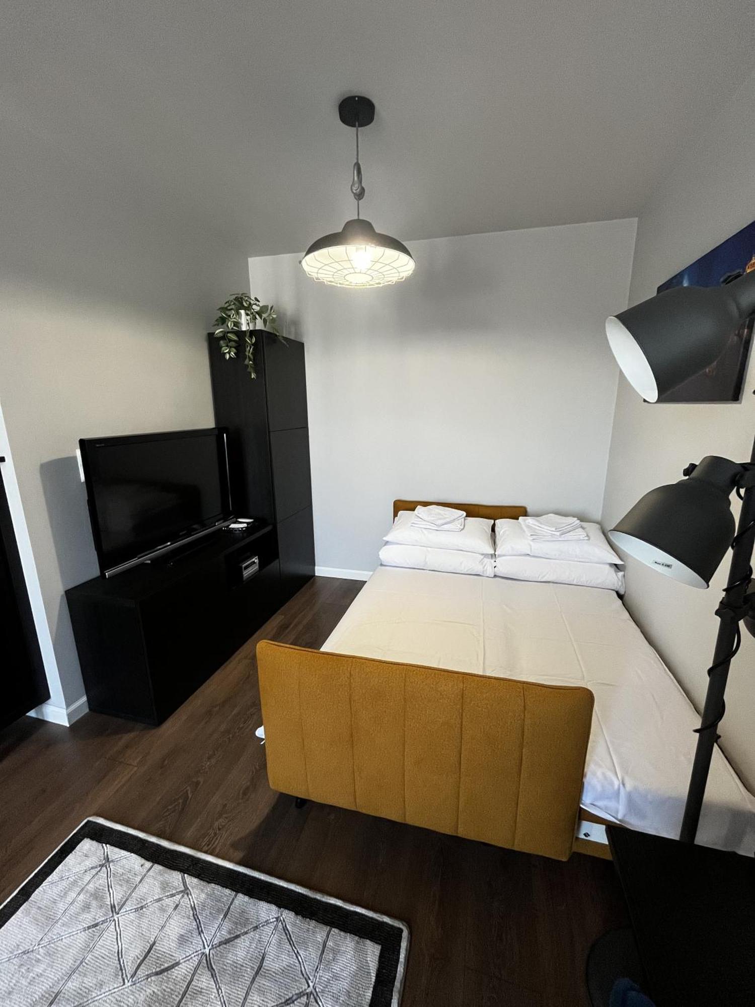 Apartament Z Tarasem Oraz Podziemnym Parkingiem Apartment Krakow Luaran gambar